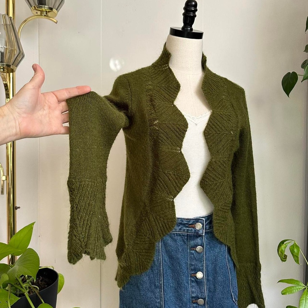 Cabi Olive Green Scalloped Open Front Cardigan Mohair Blend Flared Sleeve XS